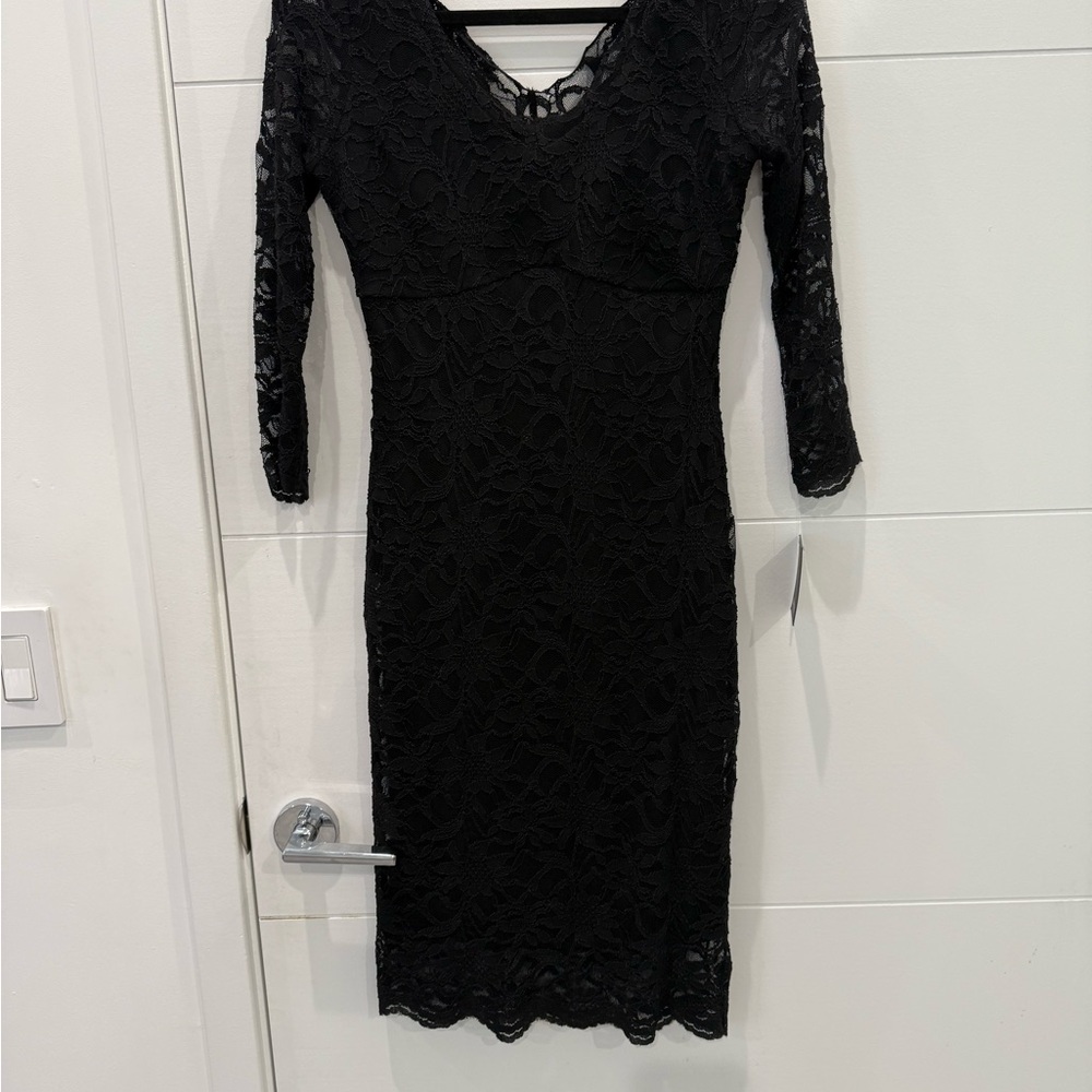 MARINA Elegant Black Lace Long Sleeve Dress